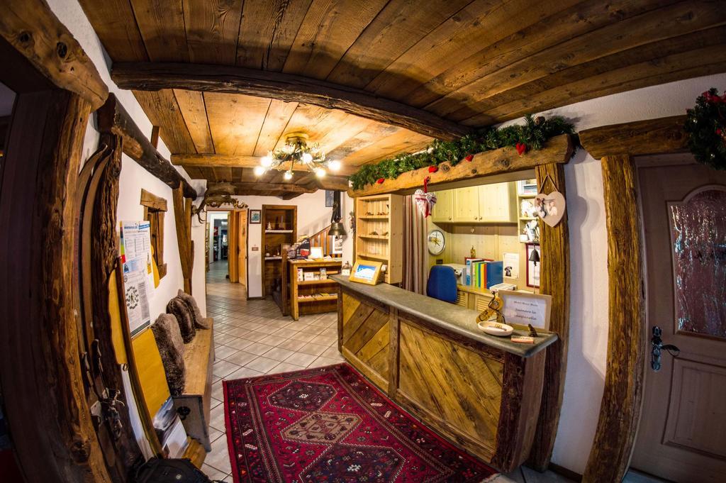 Hotel Gran Baita Грессоне-Сен-Жан Екстер'єр фото